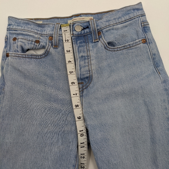 LEVI'S Wedgie Light Wash Straight Leg Jean W25 L26 - Picture 6 of 9